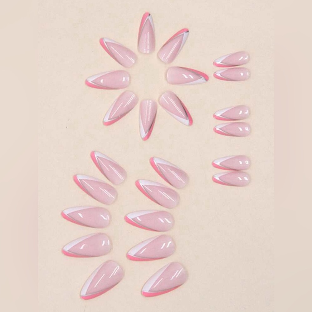Press On Nails - Picture 3 of 3